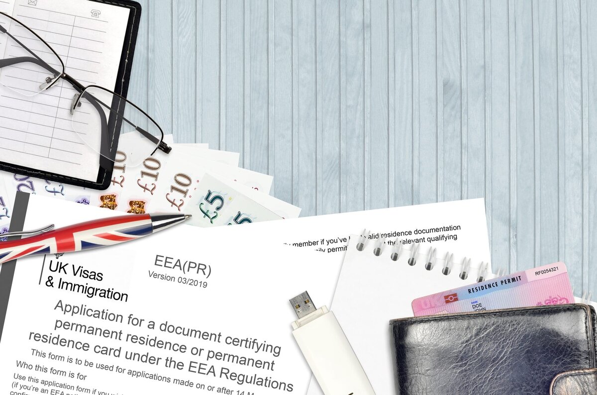 English form EEA PR application for a document certifying permanent residence